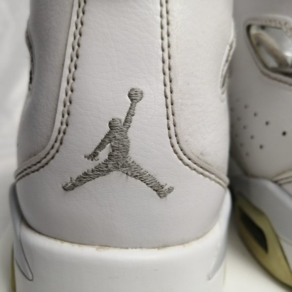 Jordan White Shoes Basket sneakers US 7 - Picture 9 of 11